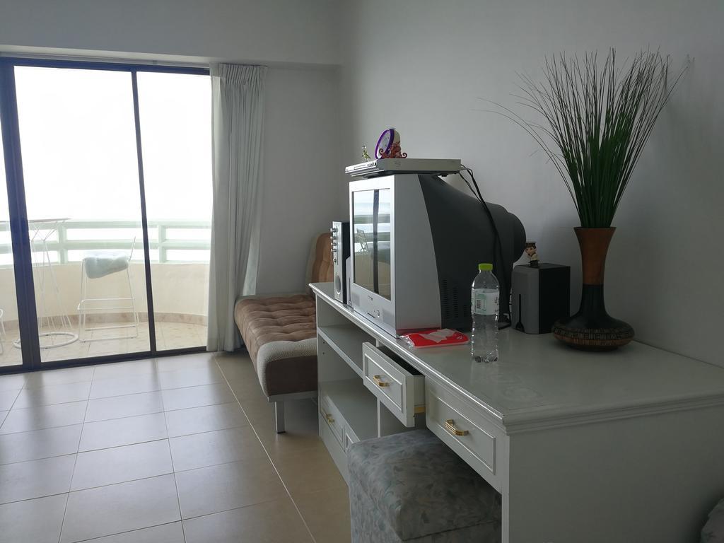 Vip Condo Rayong Бан Пе Екстериор снимка