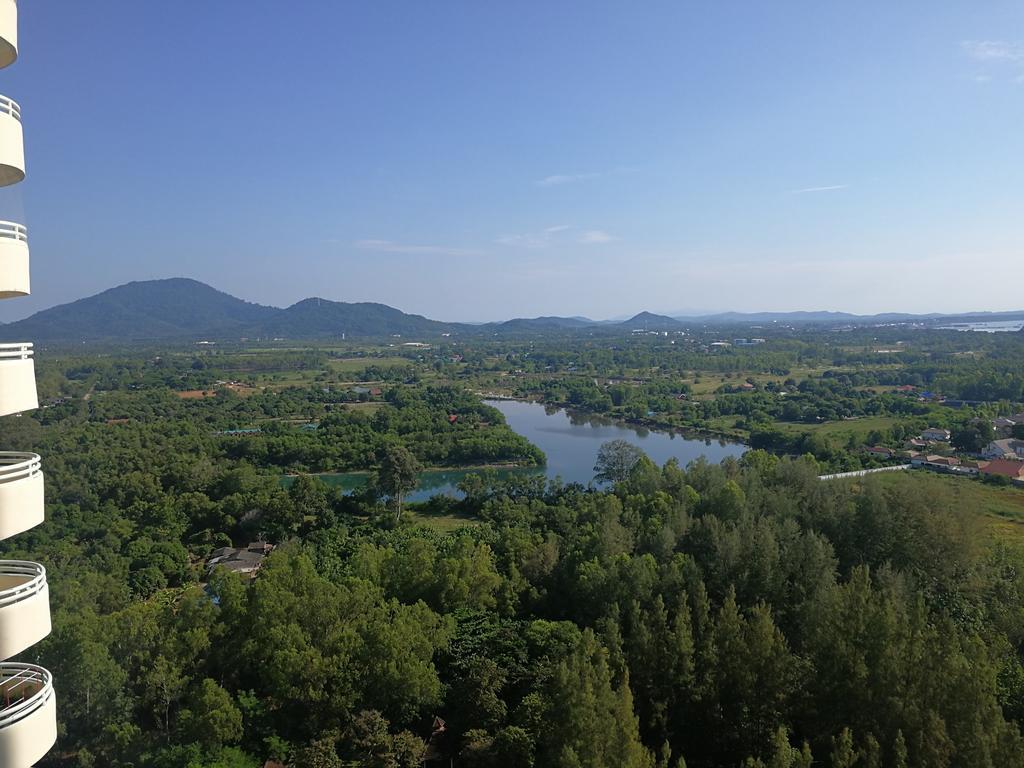 Vip Condo Rayong Бан Пе Екстериор снимка